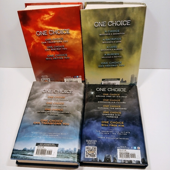 DIVERGENT COLLECTION by Veronica Roth: ALLEGIANT, INSURGENT, DIVERGENT & FOUR - Picture 3 of 7